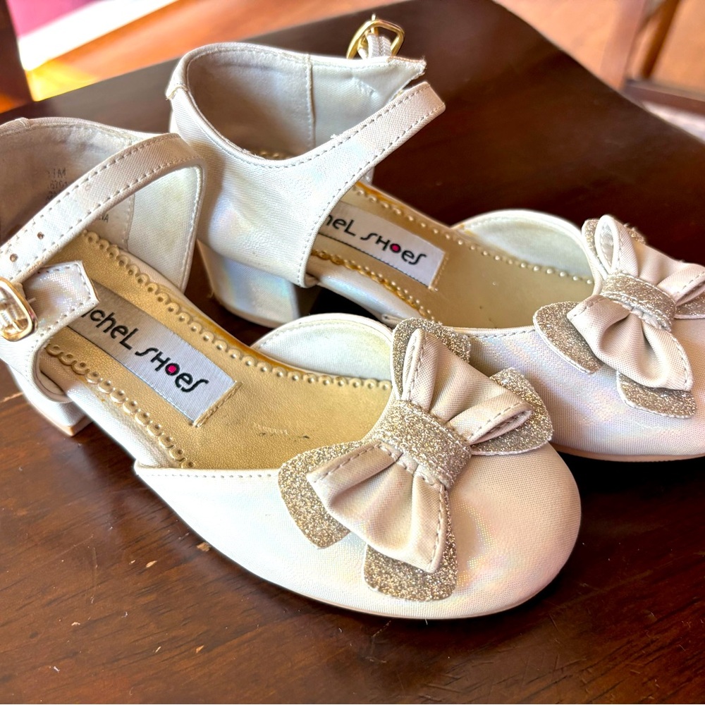 Rachel Shoes Kids White and Gold Bow Dress Shoes